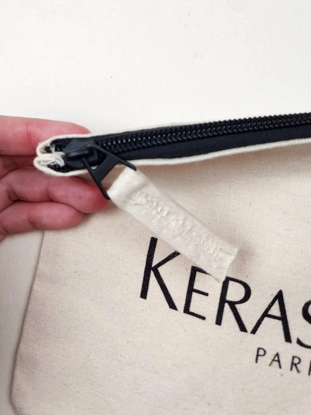 NWT Kerastase Paris Cotton Canvas Zip Cosmetics Travel Pouch